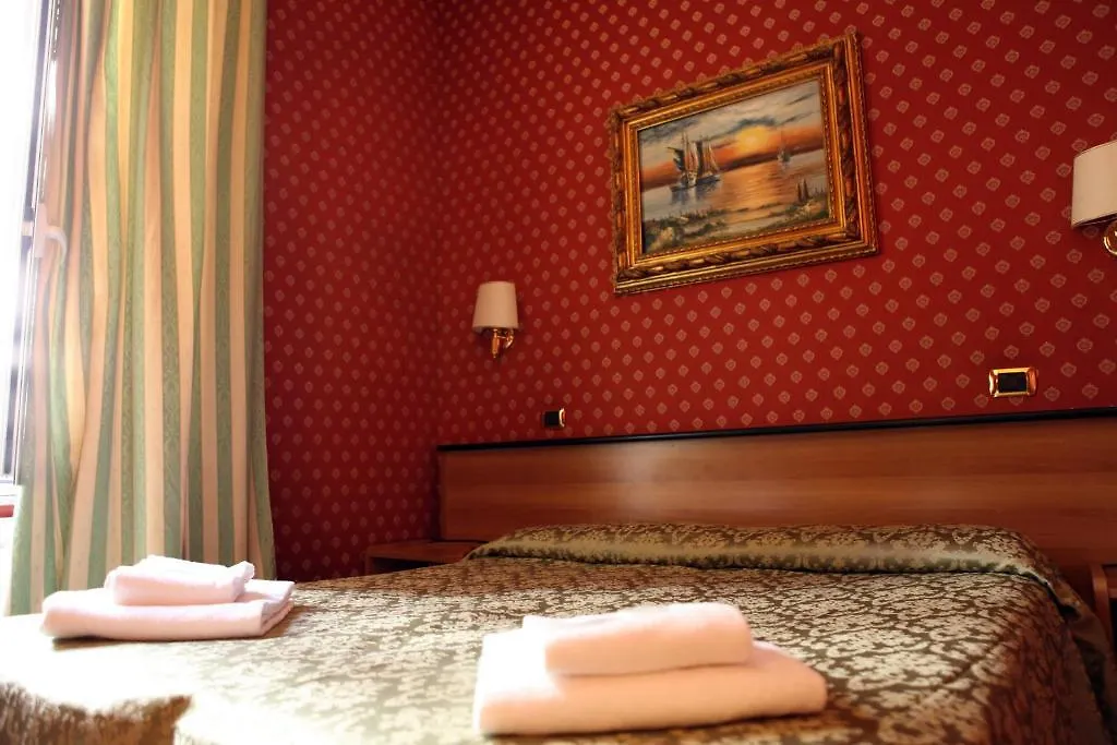 Hotel Hollywood Roma