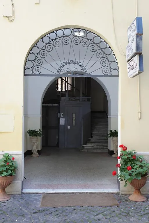 Hotel Hollywood Roma 2*,